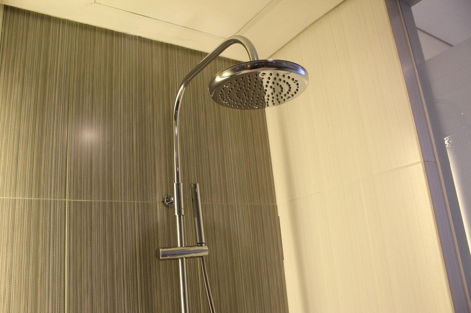 De'Rain Hotel Bandung Extérieur photo